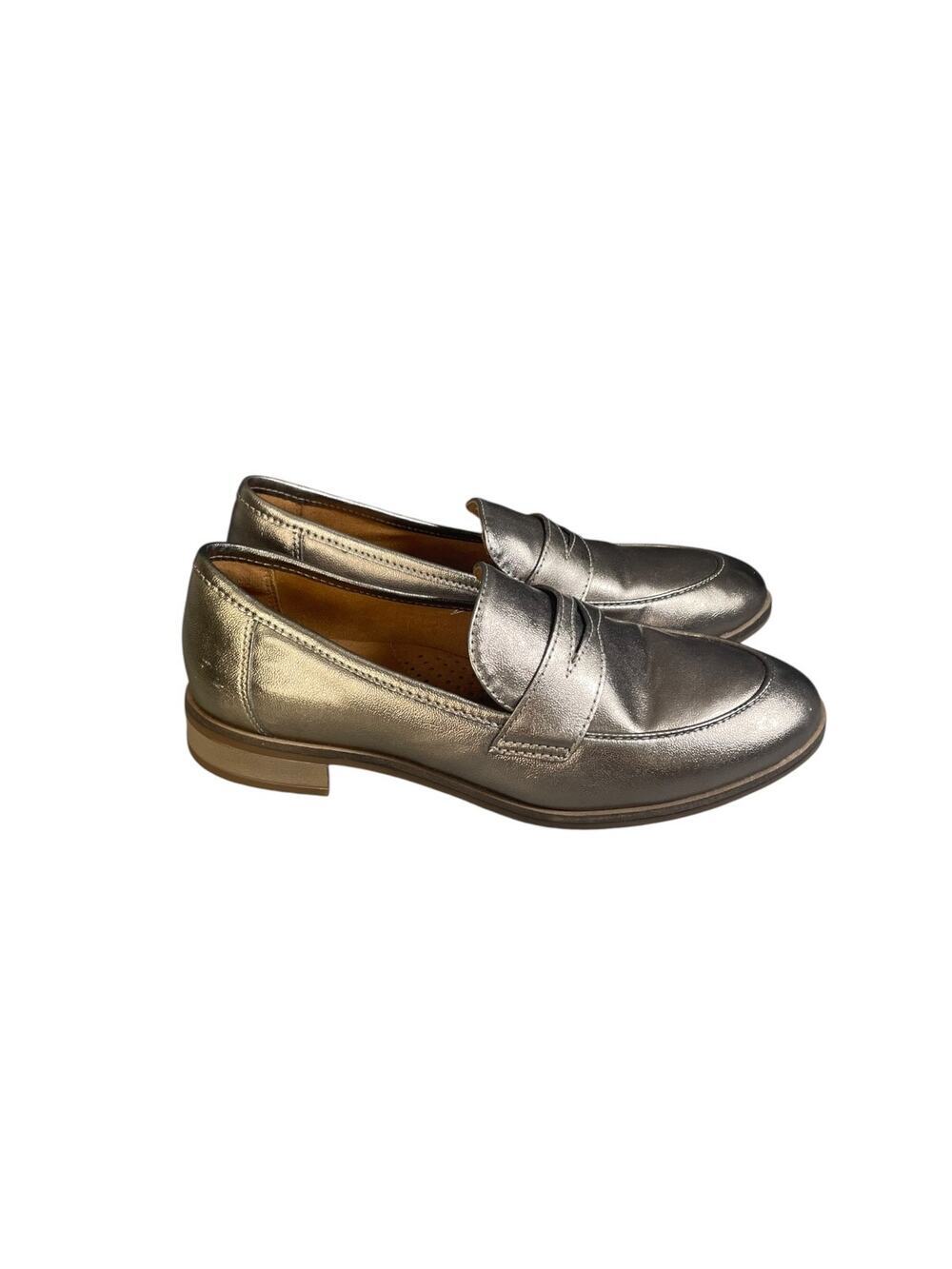 Clarks Collection Women’s Trish Rose Metallic Gold Loafers Size-7M